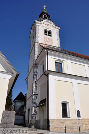 Cerkev sv. Petra - Zvonik