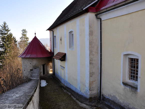 West side of the Church of Saint Giles