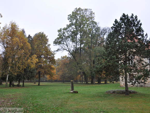 Park around the Beltinci Castle