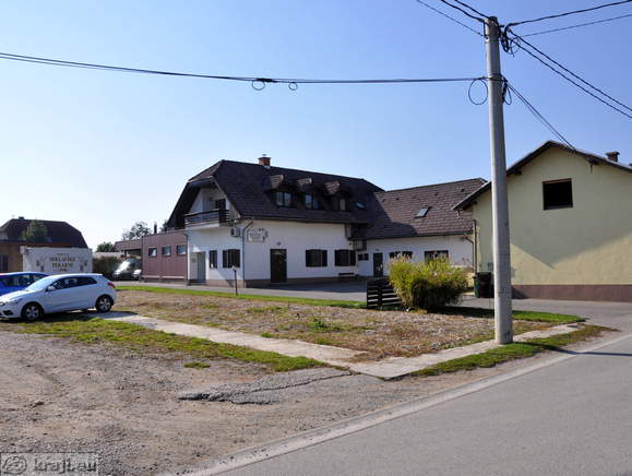 Old Village Centre <br> Miklavske pekarne (Miklavz Bakery)