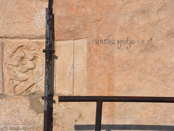 Church of St. Nicholas <br> Roman remains (2nd century)