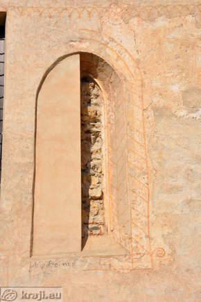 Gothic window (16th century)