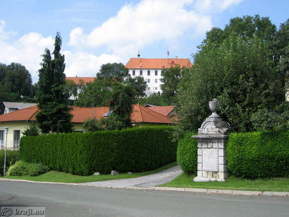 Pogled proti gradu z Grajske ceste