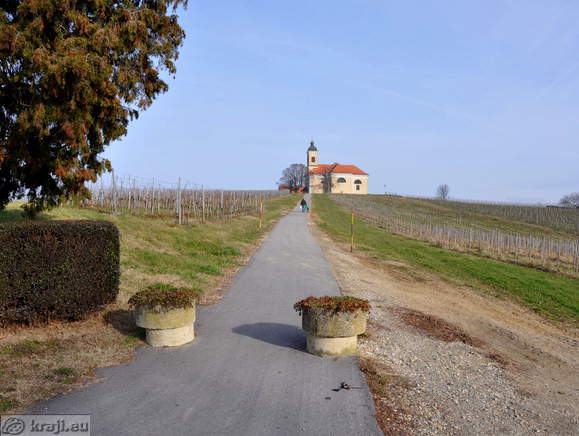 Path to the St. Mary Magdalene's Church