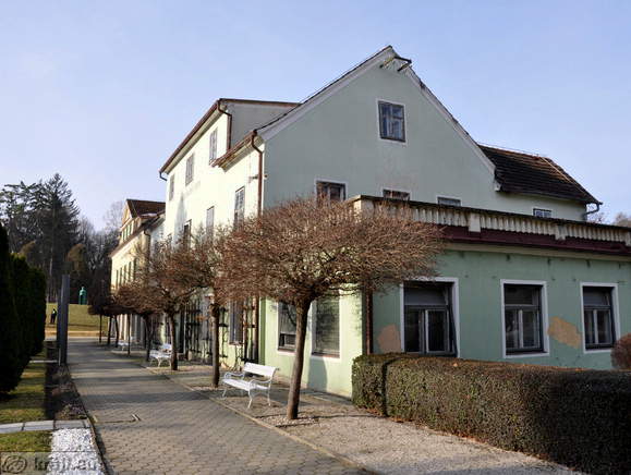 Radgona House followed by Mineral House