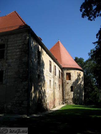 Jugovzhodni del gradu z okroglim stolpom