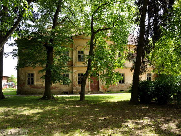 Stara šola v Puconcih