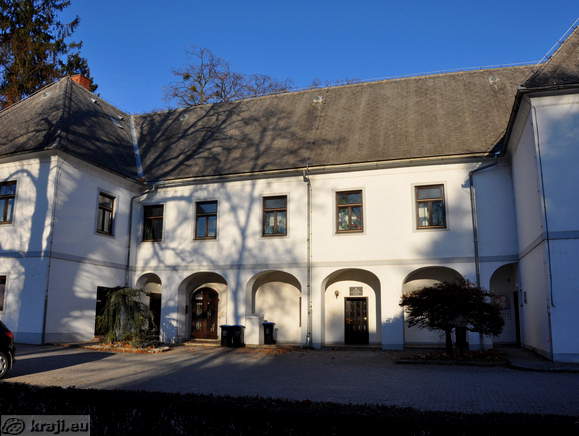 Lendava - Manor Glavna ulica 11