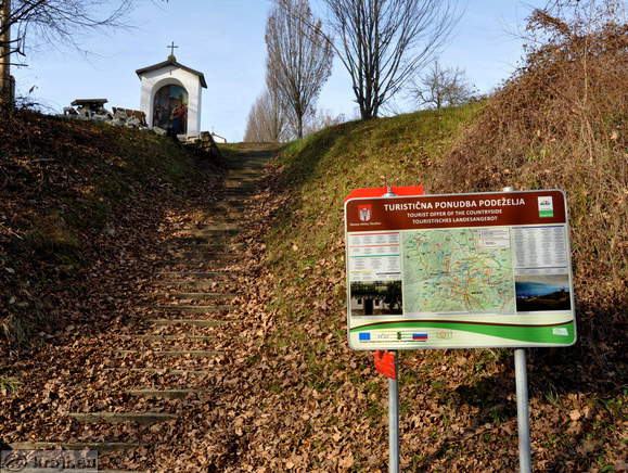 Start of the Way of Cross on Gorca