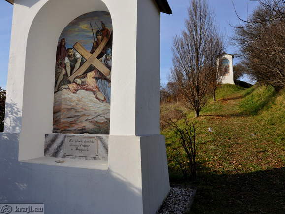 Jesus falls the third time