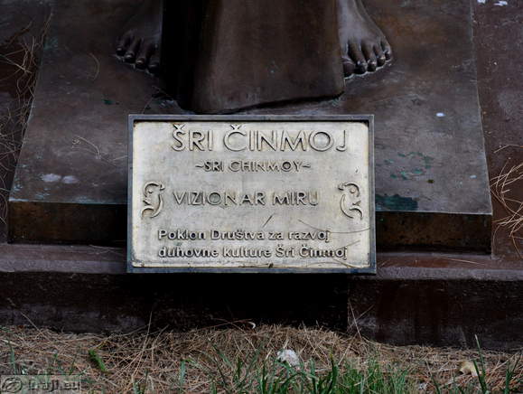 Sri Chinmoy - Visionist of peace