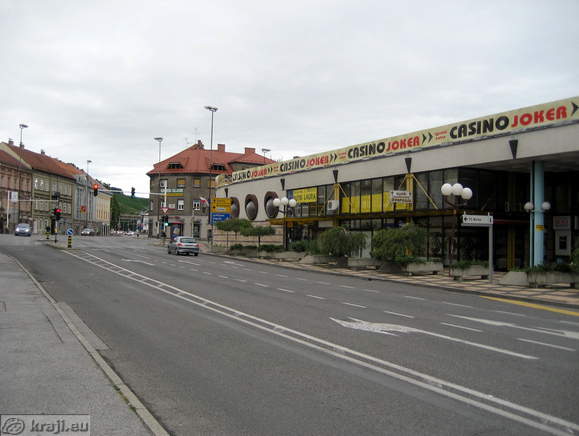 Križišče Partizanske ceste, Mlinske ulice in Meljske ceste