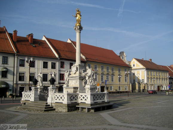 Plague Column and jesuitic college in the background