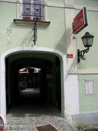 Passage to the Restaurant Arte