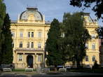 Maribor - Slomsek Square - Univerza v Mariboru