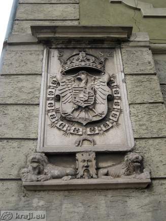 Pafomet head on coat-of-arms dated to 1552 on Sentpavel mansion
