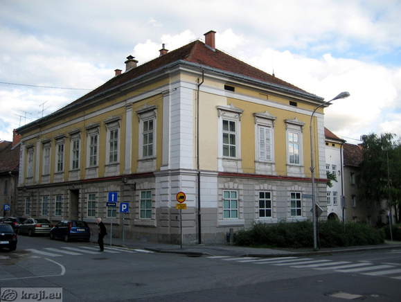 Art Gallery on the crossing of Strossmayerjeva and Oroznova ulica