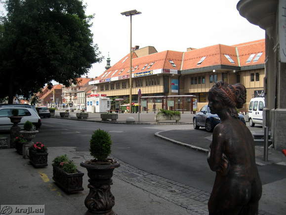Entrance in Zidovska ulica from Glavni trg
