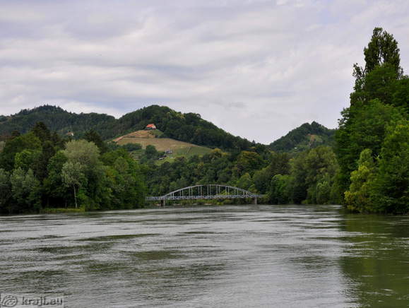 Most na Mariborski otok
