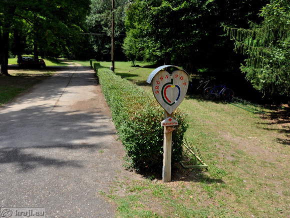 Peš pot na Mariborskem otoku