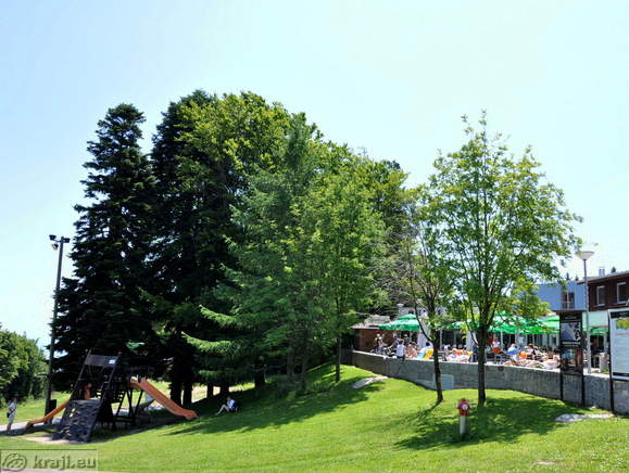 Children's playground below Hotel Bellevue