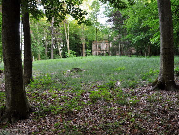 Park at Matzenau Manor