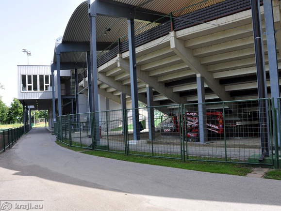 Path along the stadium