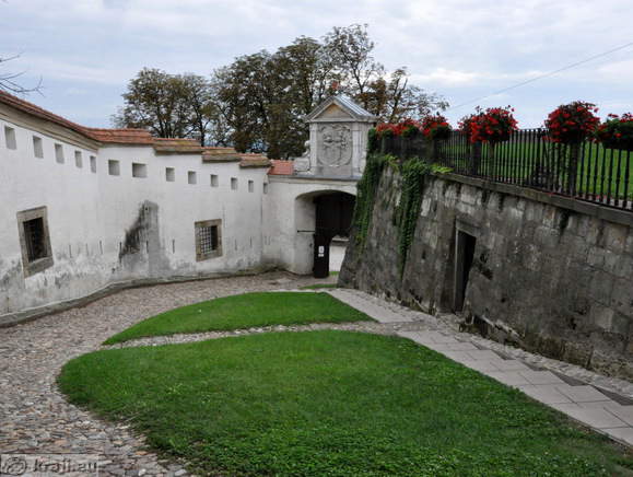 Pot do osrednjega platoja