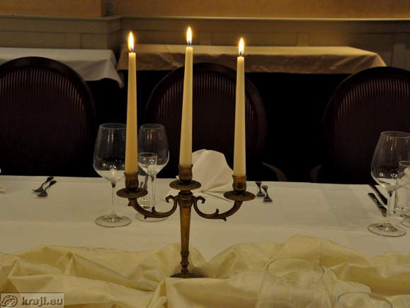 Romantično vzdušje v jedilnici hotela Mitra