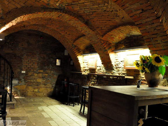 Vinska klet Osterberger <br> Soba pred vinsko kletjo