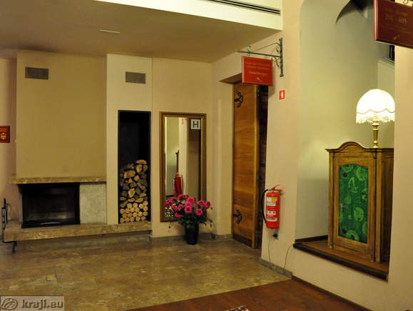 Hotel Mitra - Weinkeller Osterberger