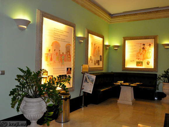 Place for reading newspapars