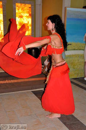 Grand Hotel Primus <br> Plesalka v tančicah